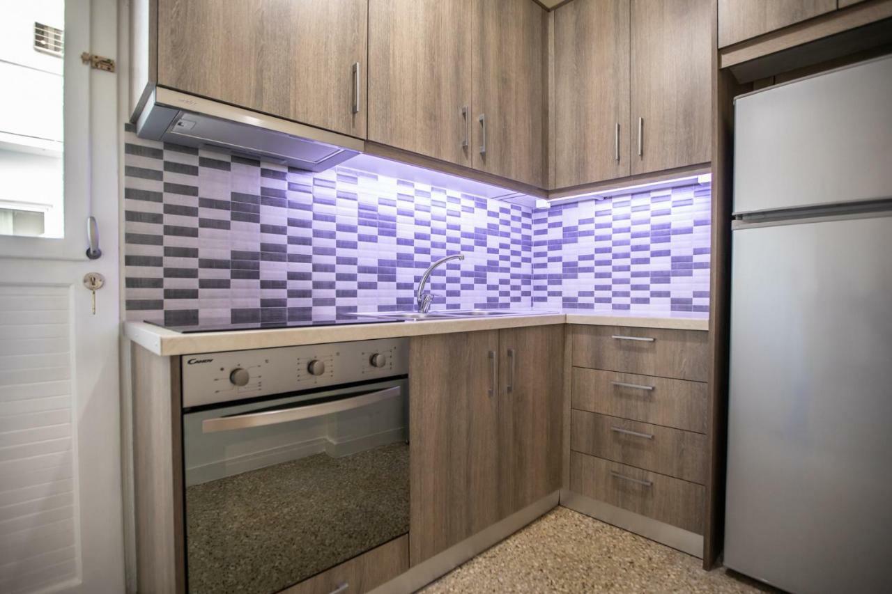 Paradise Apartment In Piraeus Centre Eksteriør bilde